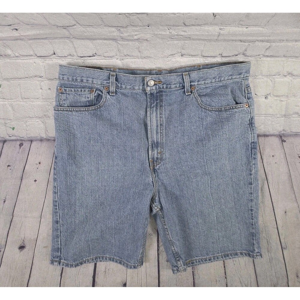 Levi's Men's 40 Blue Denim Regular Fit 505 Jean Shorts‎